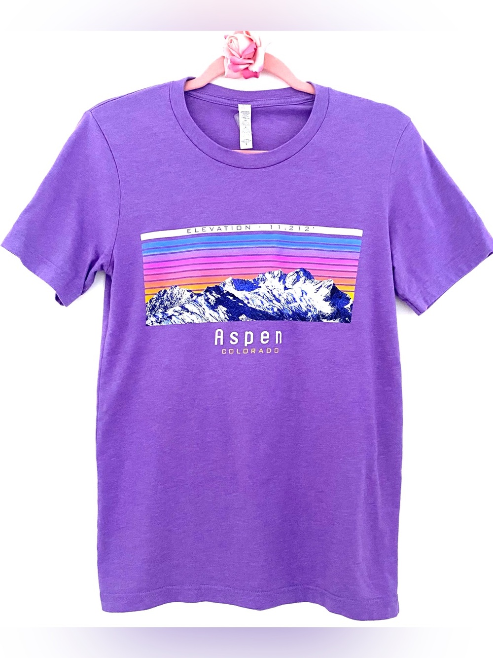 💕Pretty Purple “Aspen” Graphic Print T-Shirt SZ S